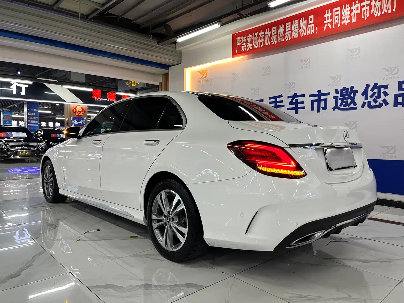 Mercedes-Benz C-Class 2021 C 200 L Fashion Sport Edition фото 3