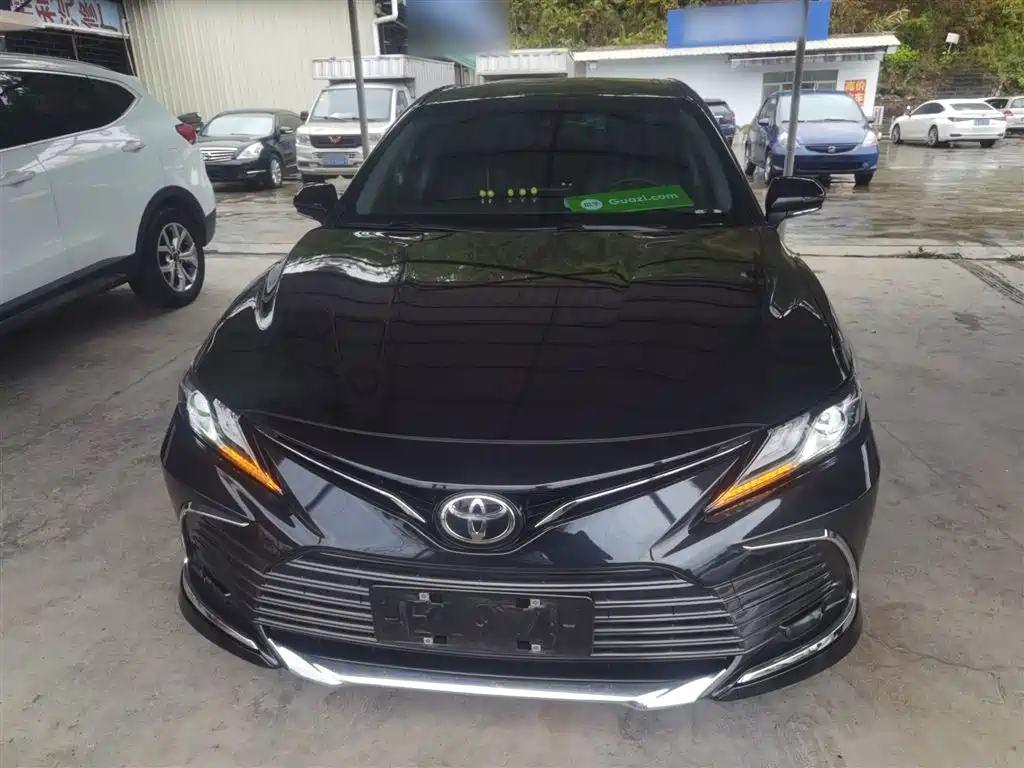 Toyota Camry 2023 2.0G Luxury Edition фото 3