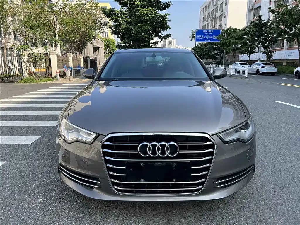 Audi A6L 2014 30 FSI Comfort фото 14