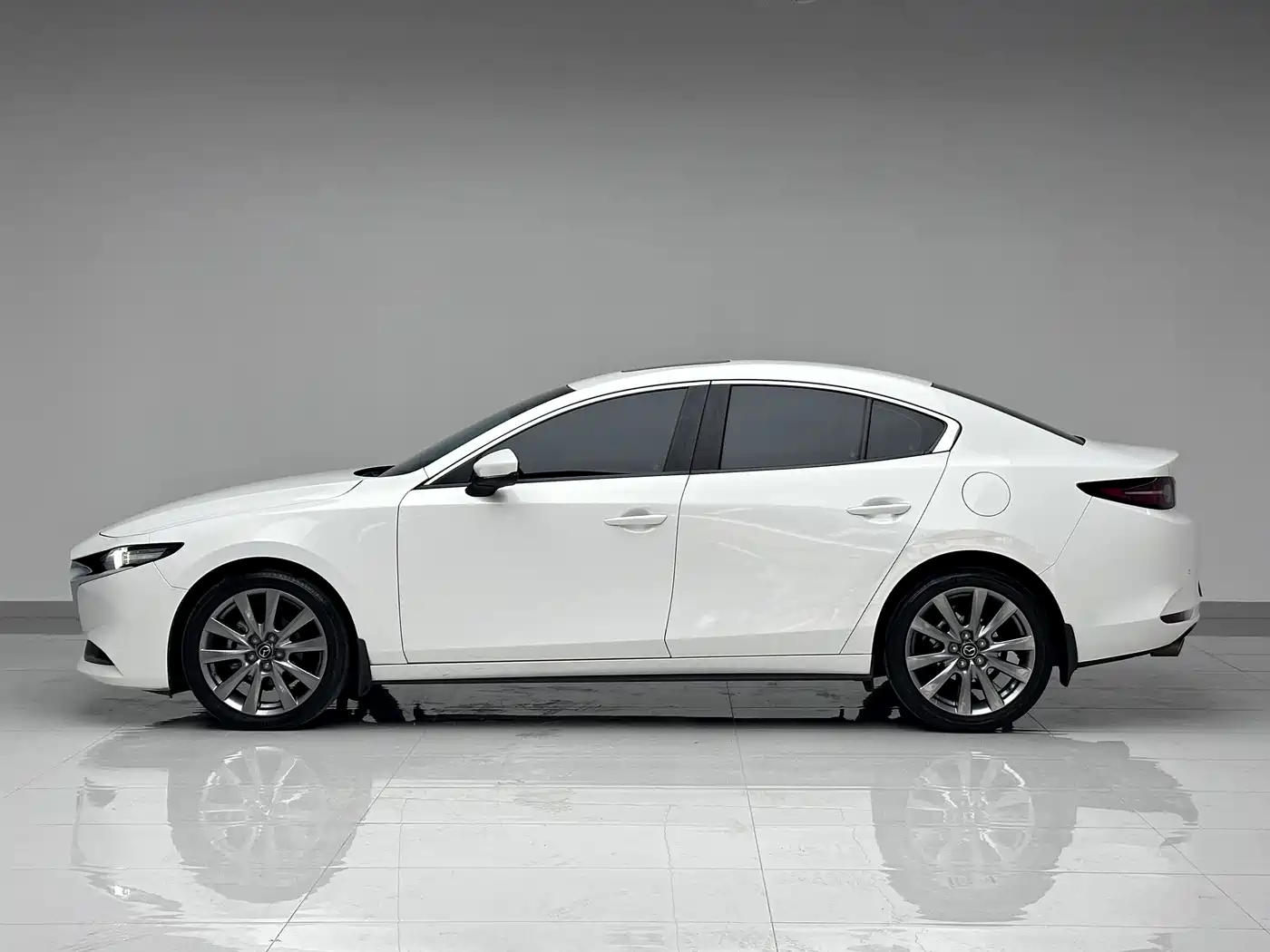 MAZDA 3 ANGKESAILA