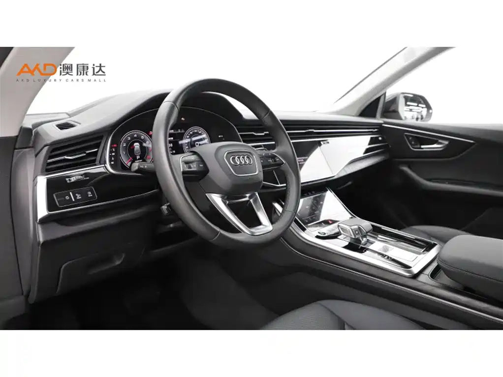 Audi Q8 2022 55 TFSI Luxury Dynamic фото 6