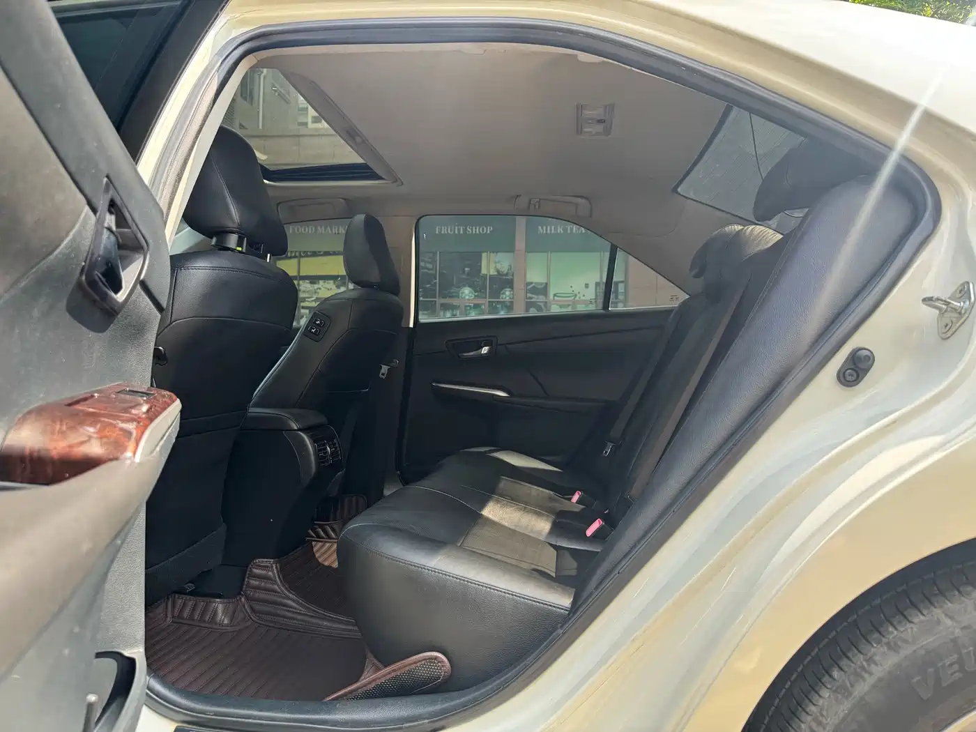 Toyota Camry 2015 2015 2.0G Leading Edition