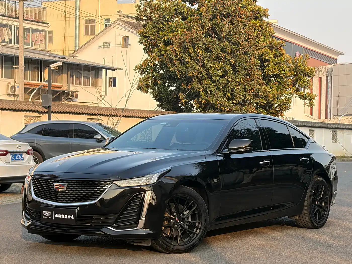 Cadillac CT5 2023 28T Luxury Style (Standard Edition)