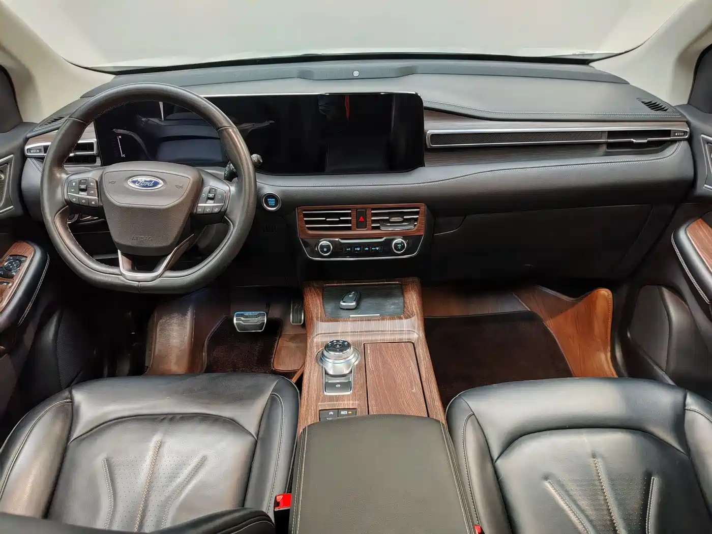 FORD SHARP WORLD