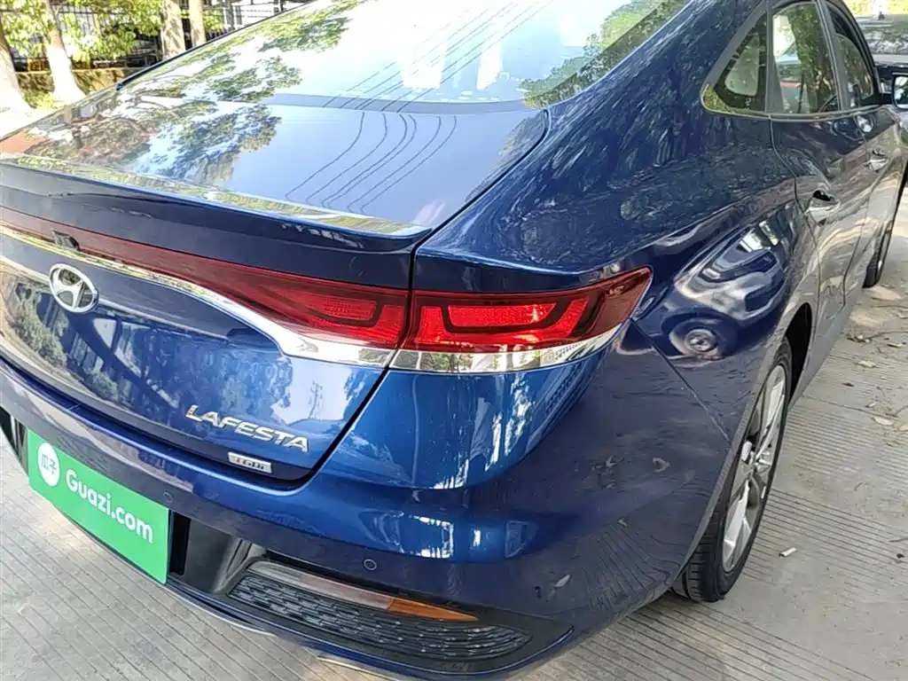 Hyundai Fista 2019 280TGDi Sport Edition China VI фото 8