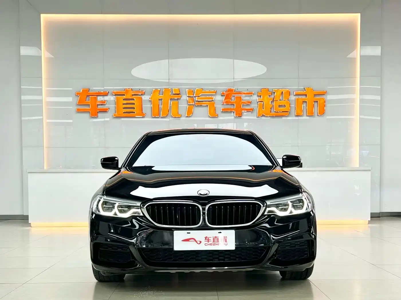 BMW 5 Series 2020 530Li Exclusive M Sport Package фото 3