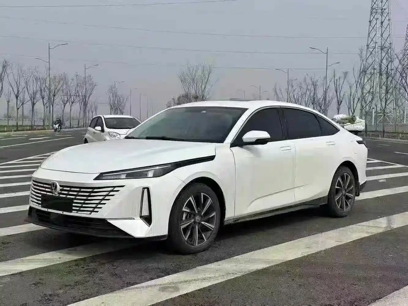 Photo 1 - Changan Eado