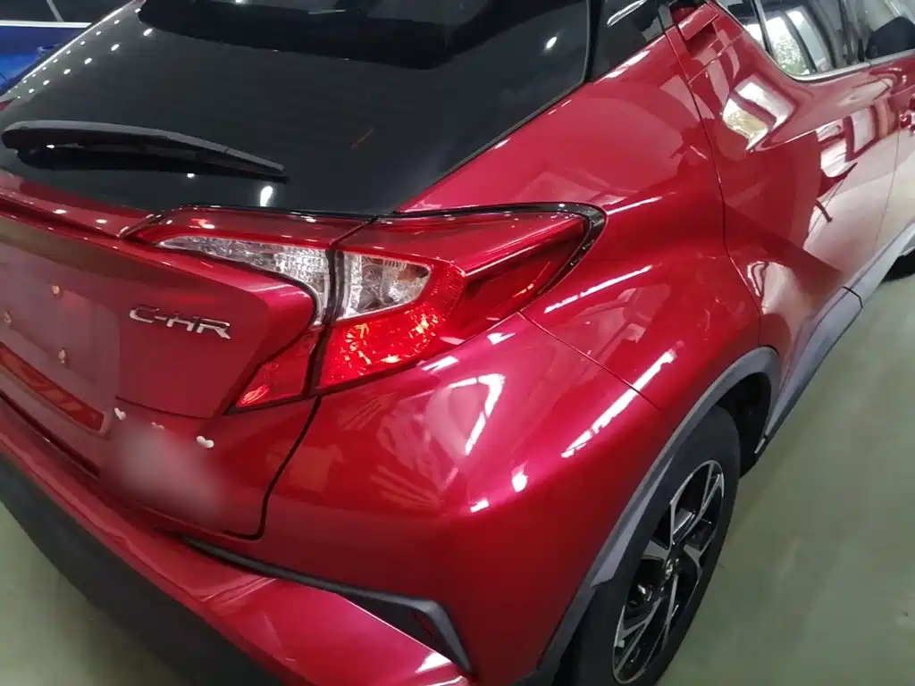 Toyota C-HR 2020 2020 Model 2.0L Leading
