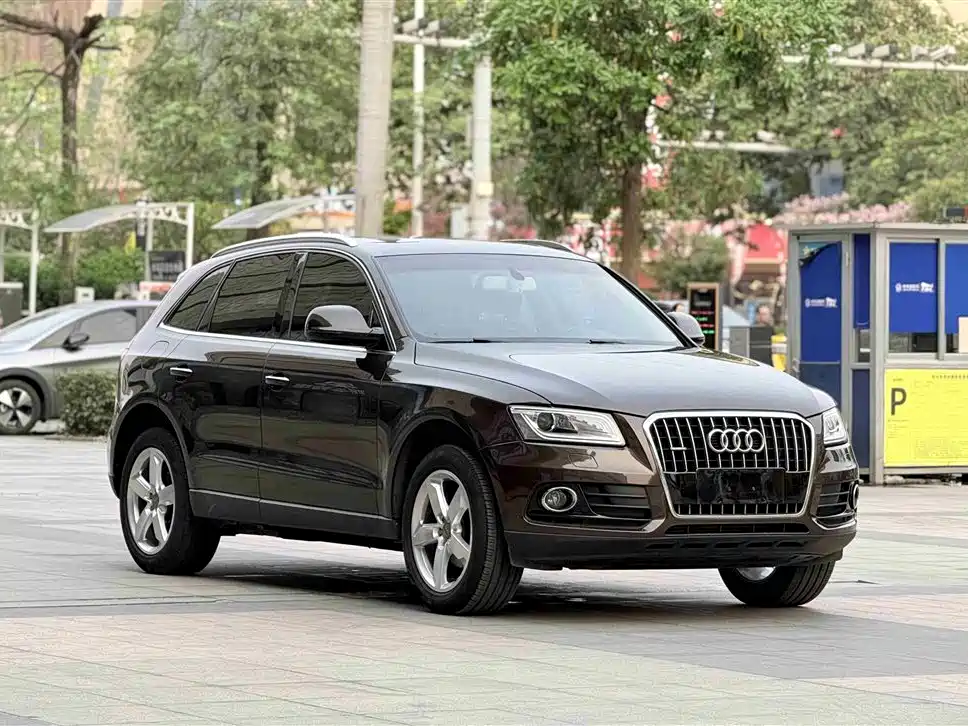 Audi Q5 2016 40 TFSI Technology Model фото 3