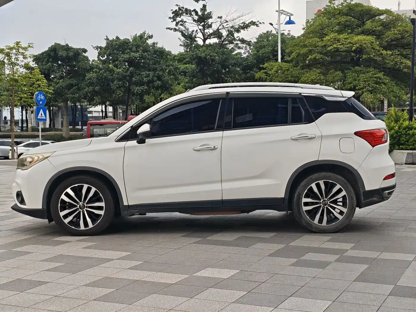 GAC Trumpchi Trumpchi GS4 New Energy 2017 2017 1.5L PHEV Smart Edition
