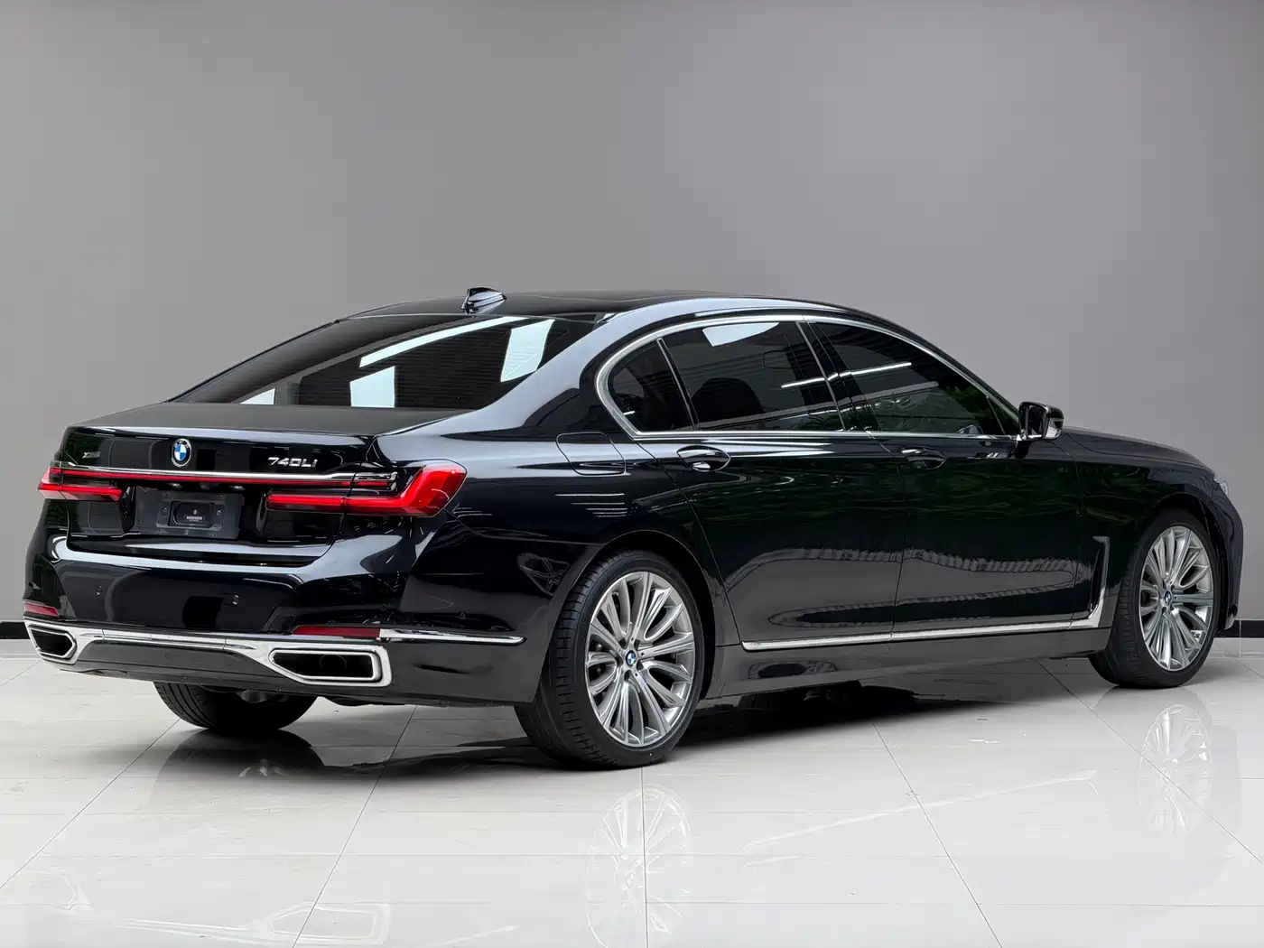 BMW 7 Series 2021 2021 Model 740Li Leading Luxury Package