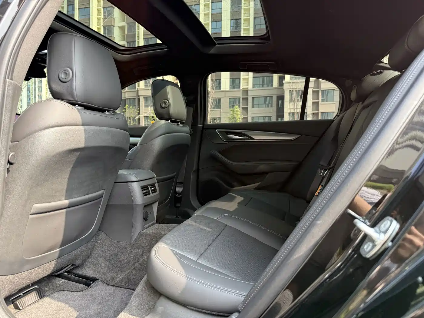 Cadillac CT5 2026 2025 Model 28T Urban Sport Edition