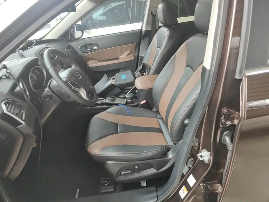 GAC Trumpchi Trumpchi GS5 Super 2016 2016 1.8T Auto 2WD Anniversary Edition
