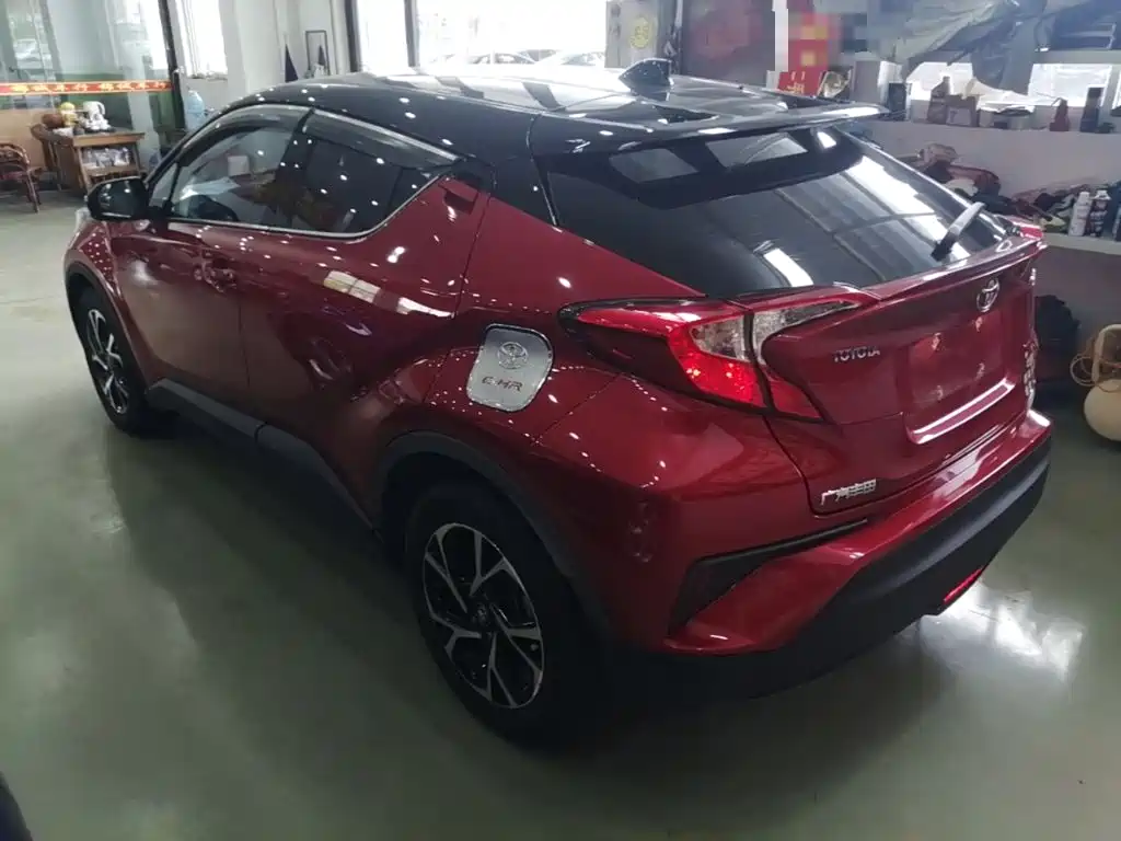 Toyota C-HR 2020 2020 Model 2.0L Leading
