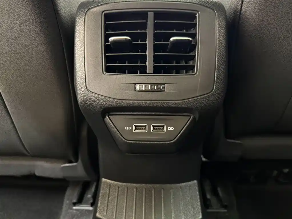 Volkswagen T-ROC 2022 280TSI DSG 2WD Comfort PLUS фото 19