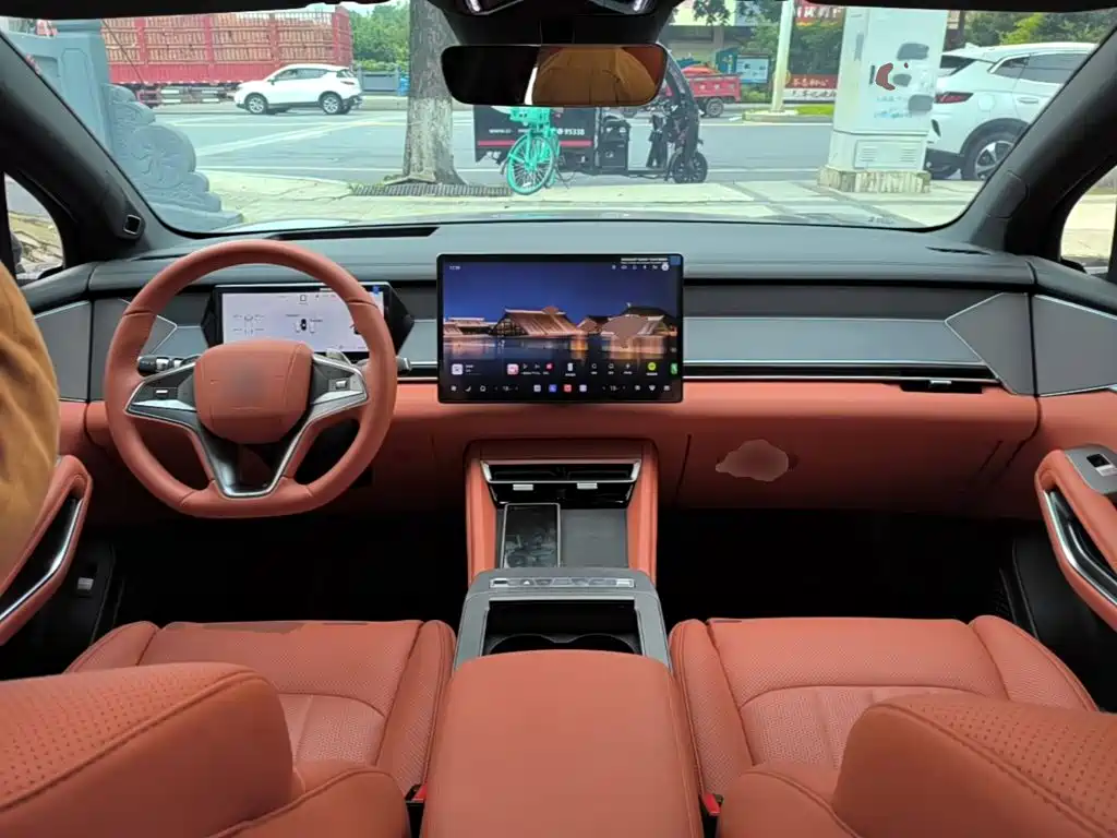 BYD Tang L 2025 2025 DM 175KM Drone Player Edition