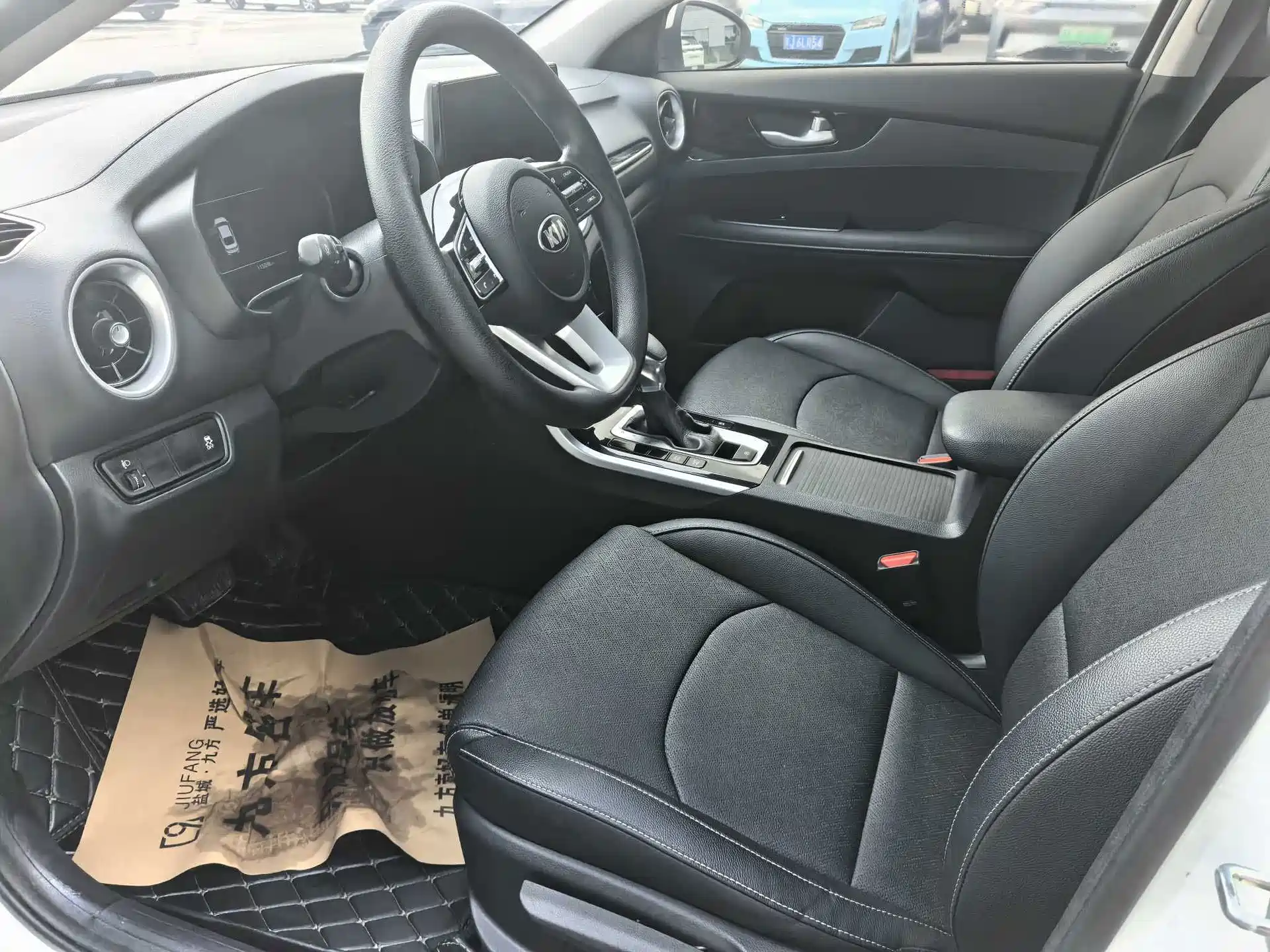 Фото 9 - Kia K3
