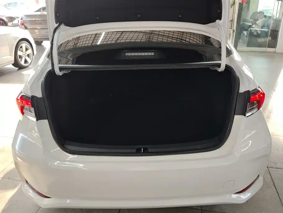 Toyota Corolla 2021 1.2T S-CVT Elite PLUS Edition фото 4