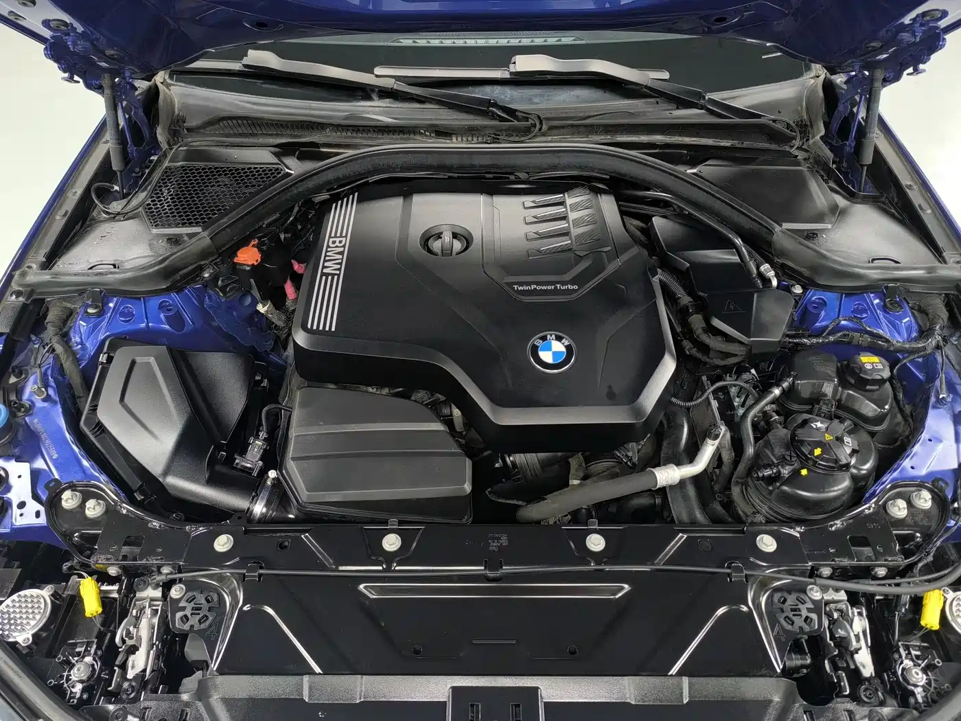 BMW 3 Series 2020 325Li M Sport Black Night Package фото 15