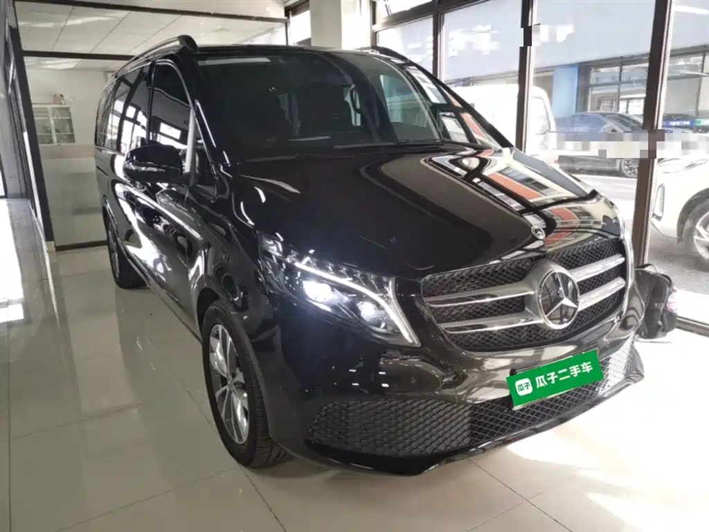 Mercedes-Benz V-Class 2022 V 260 Pilot Edition фото 4