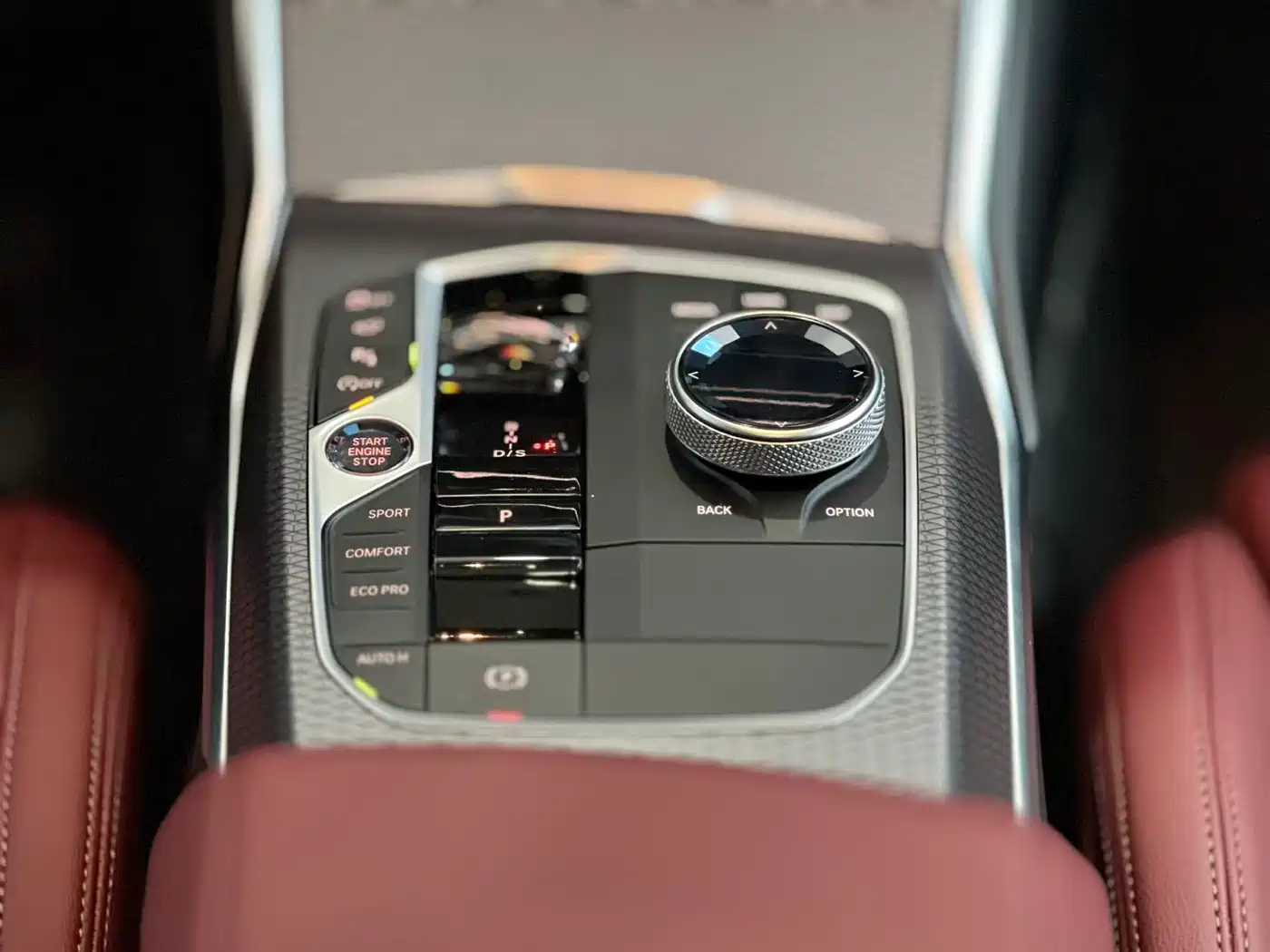 BMW 4 Series 2024 430i M Sport Shadow Edition фото 10