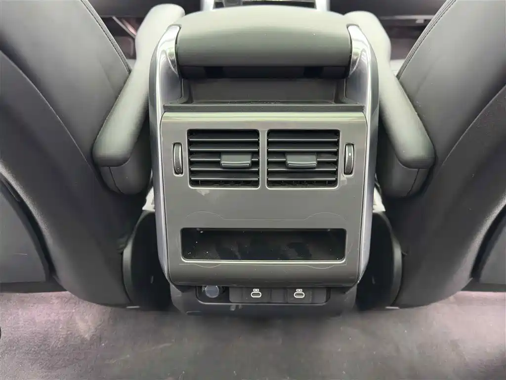 Land Rover Range Rover Sport PHEV 2021 P400e SE фото 11