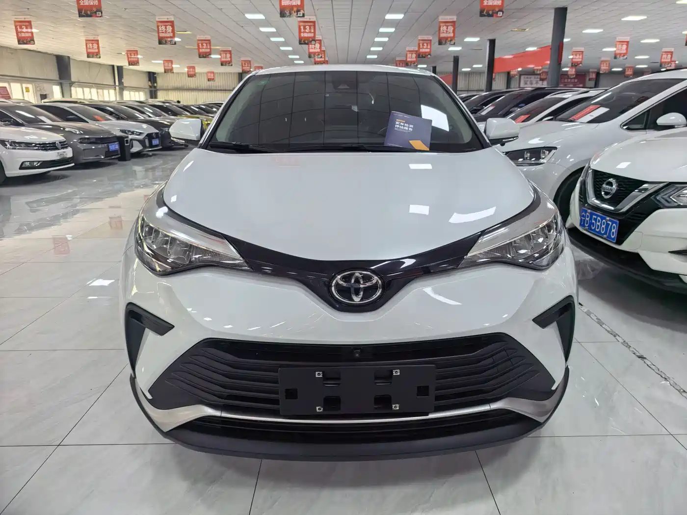 Toyota IZOA 2021 2.0L Yixiang Edition фото 2