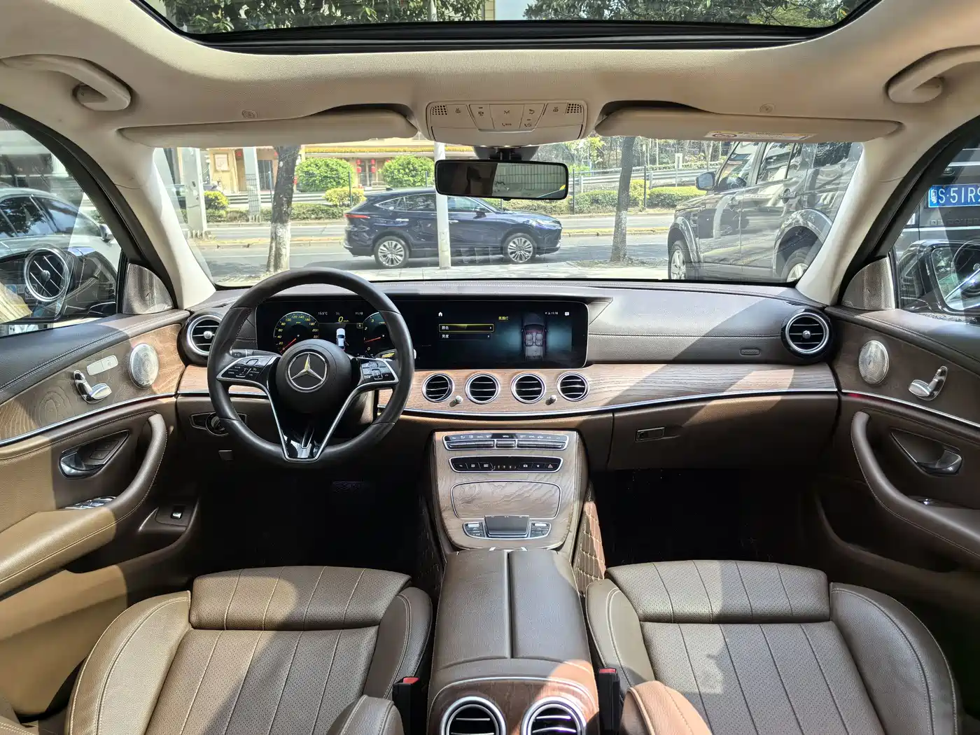 Mercedes-Benz E-Class 2021 E 300 L Fashion фото 7