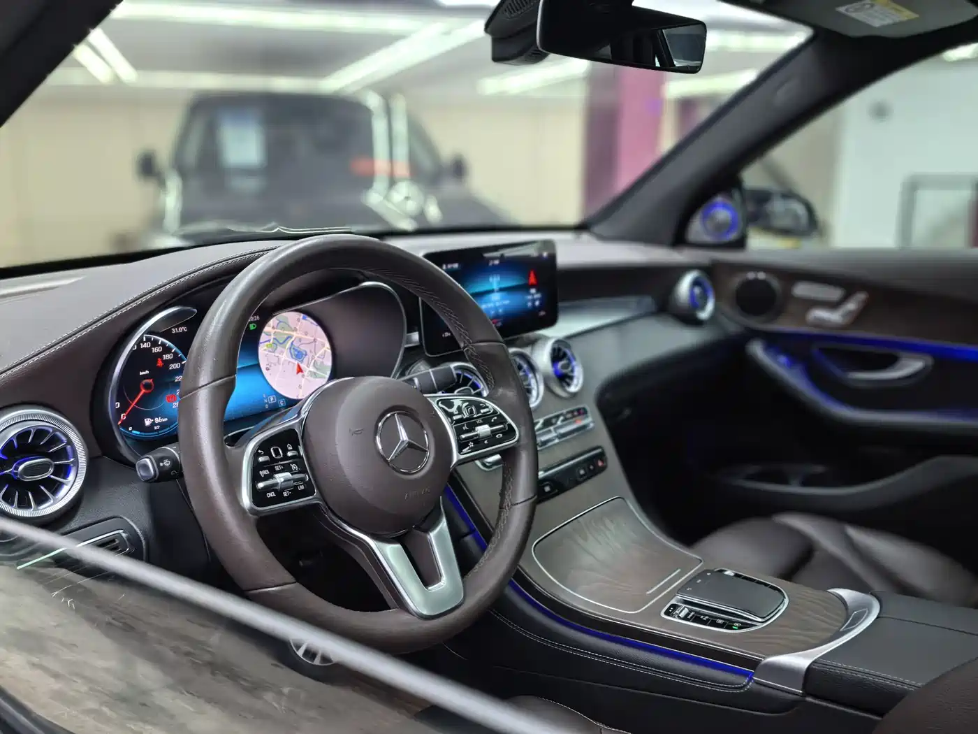 Mercedes-Benz GLC 2020 Facelift GLC 260 L 4MATIC Luxury фото 28