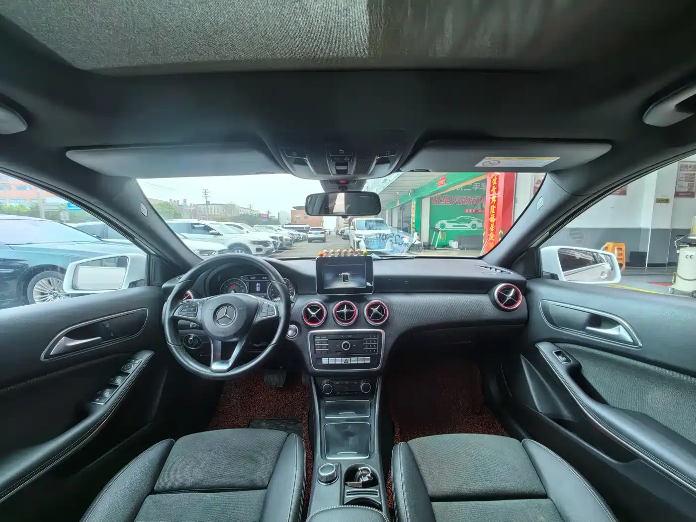 Mercedes-Benz A-Class (Import) 2016 A 200 Dynamic фото 7