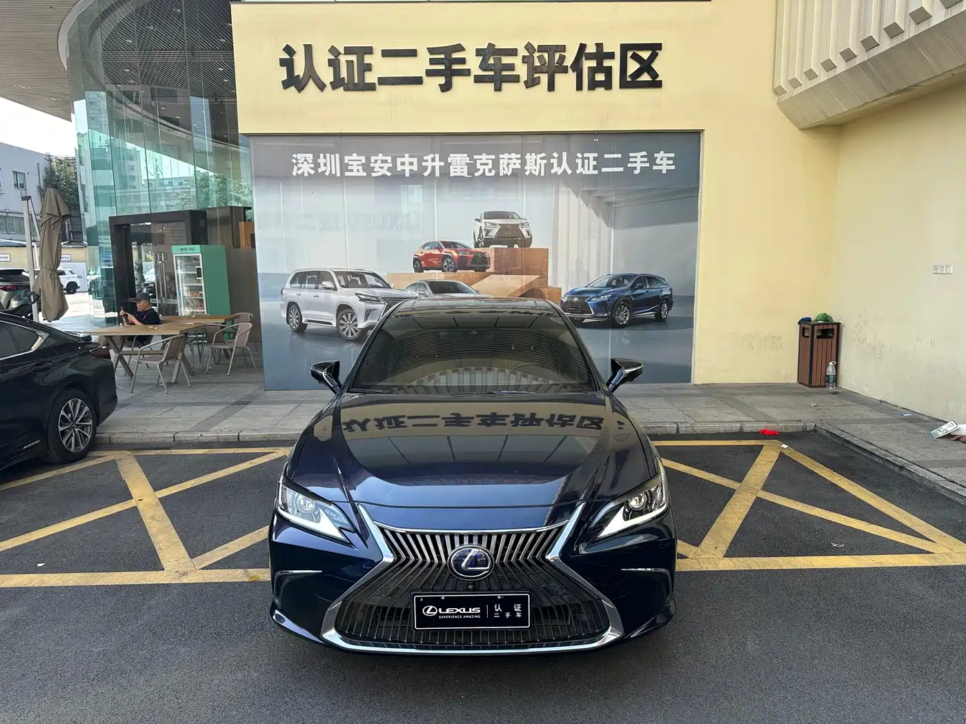 Lexus ES 2020 Model 300h Excellence Edition China V фото 6