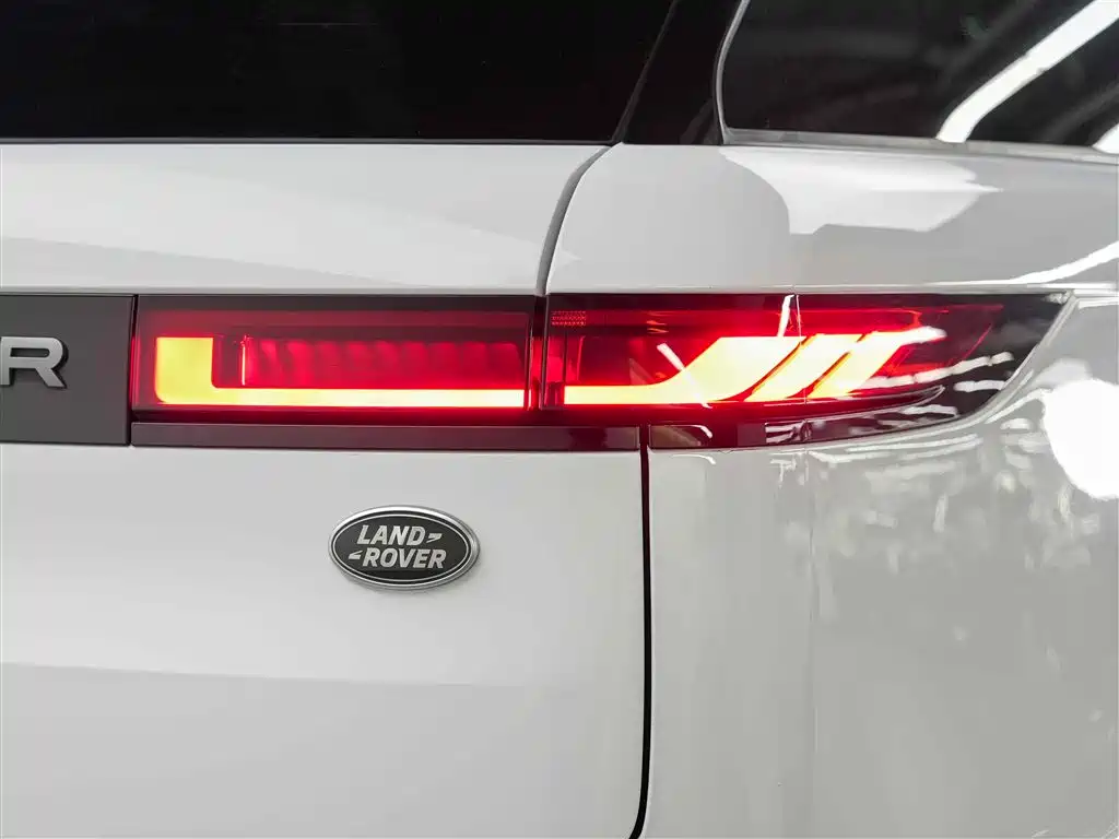 Land Rover Range Rover Sport 2025 360PS S фото 13
