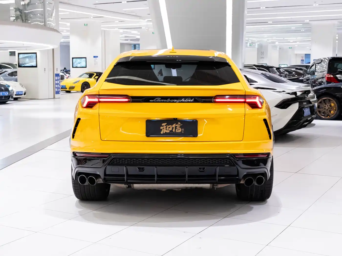 Lamborghini Urus 2018 4.0T V8 фото 4