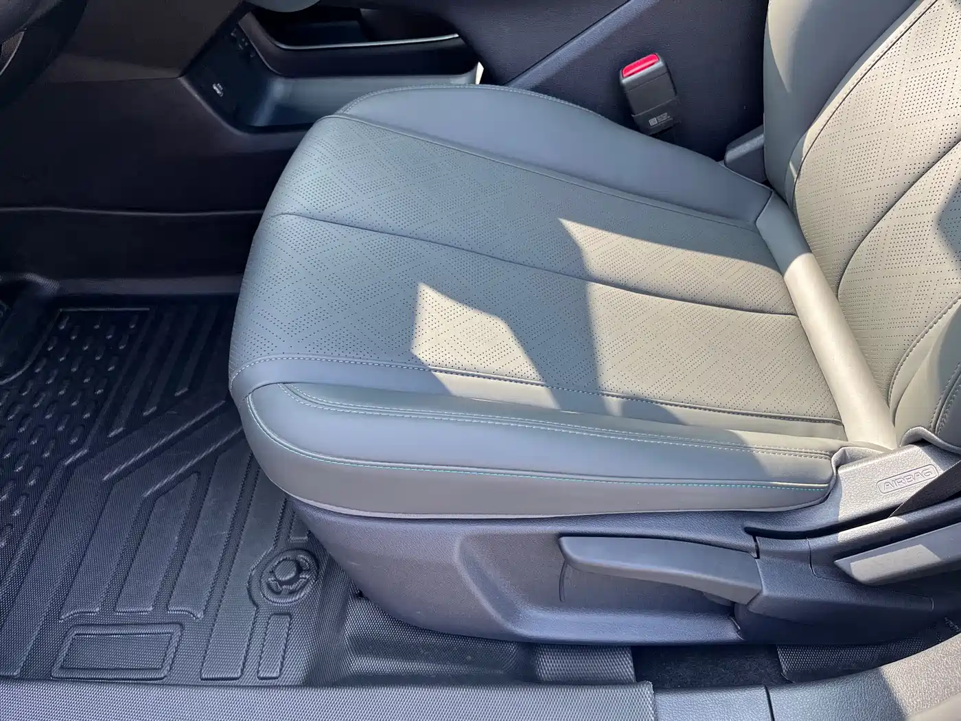 BYD Qin PLUS 2026 2026 DM-i Smart Edition 128KM Progressive