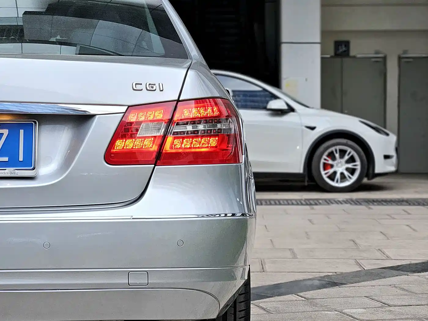 Mercedes-Benz E-Class (Import) 2010 E 200 CGI Elegance фото 19