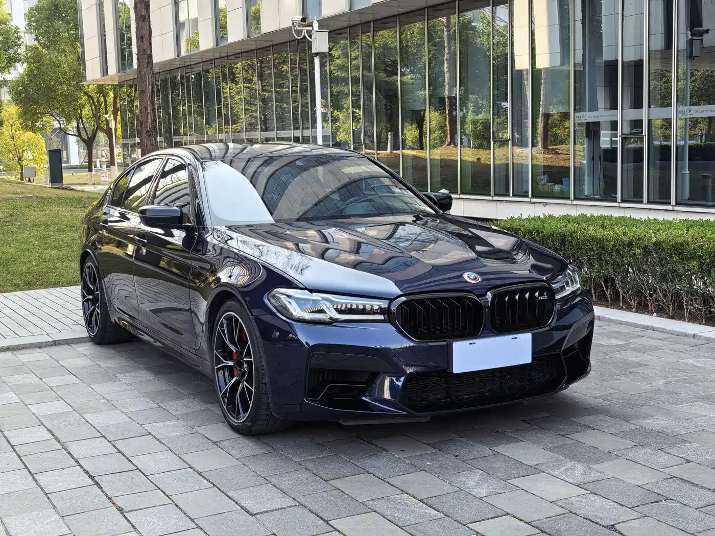 BMW M5
