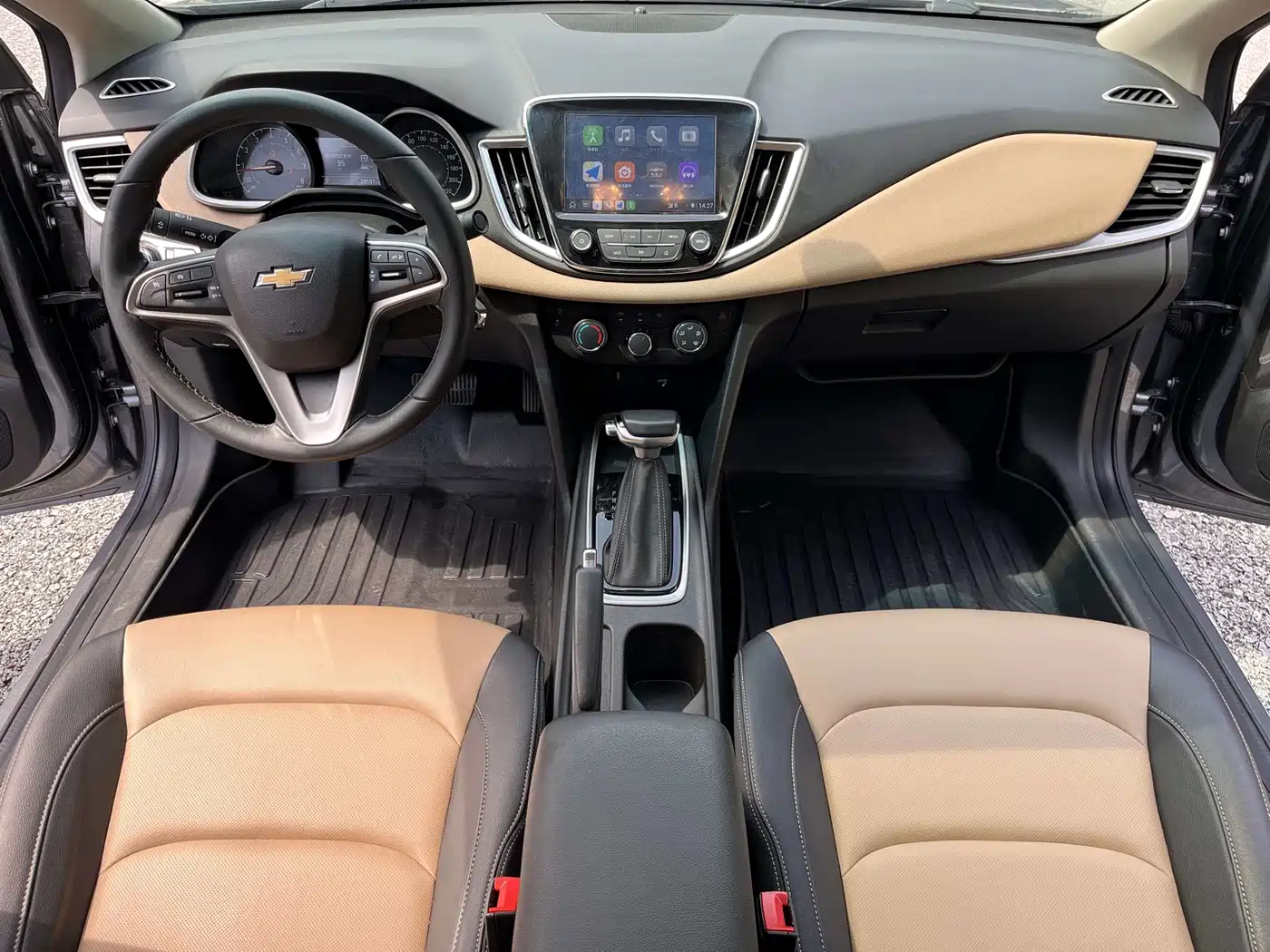 CHEVROLET CRUZE