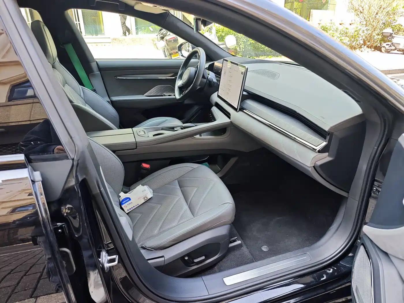 ZEEKR EXTREME KRYPTON 001