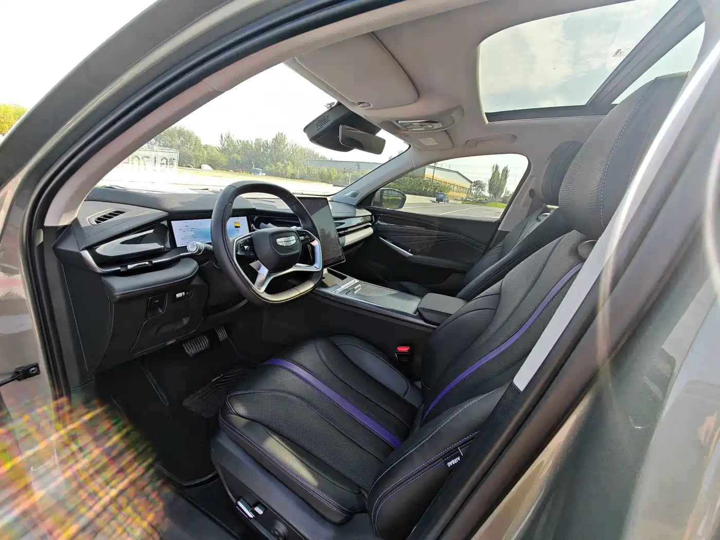 Фото 8 - Geely Xing Rui