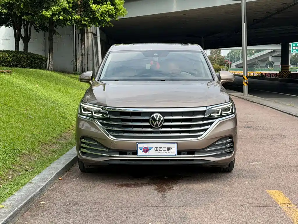 Volkswagen Viloran 2020 2020 380TSI Premium