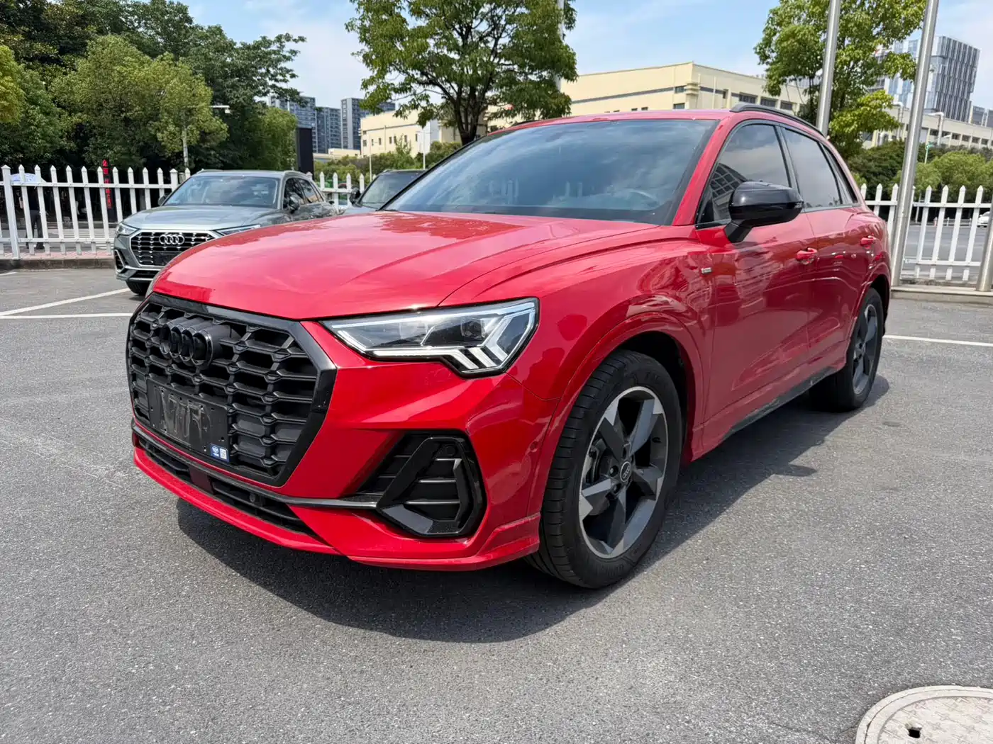 Audi Q3 2023 35 TFSI Fashion Dynamic (1.4T)