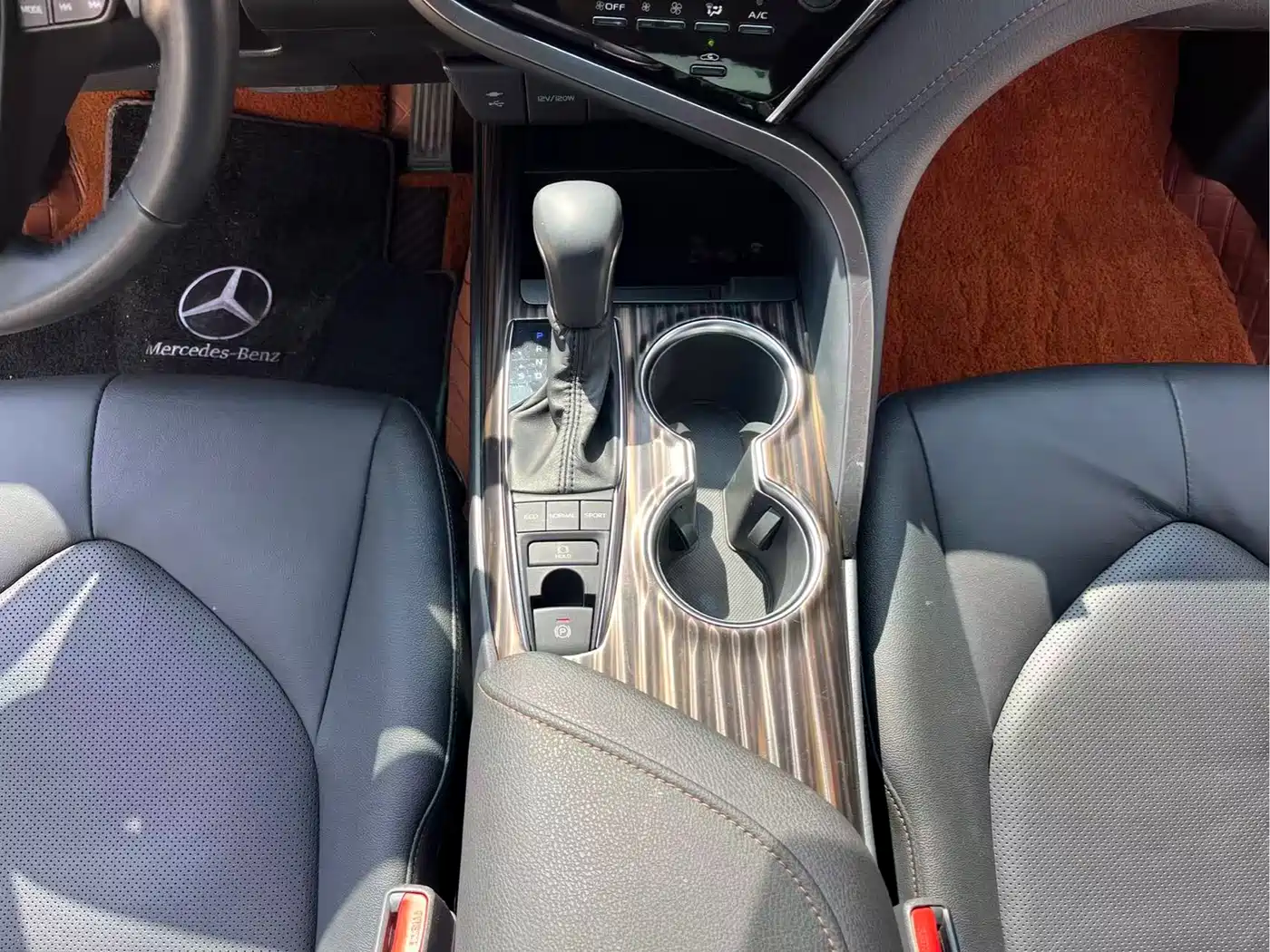 Toyota Camry 2019 2.5G Luxury Edition China VI фото 31