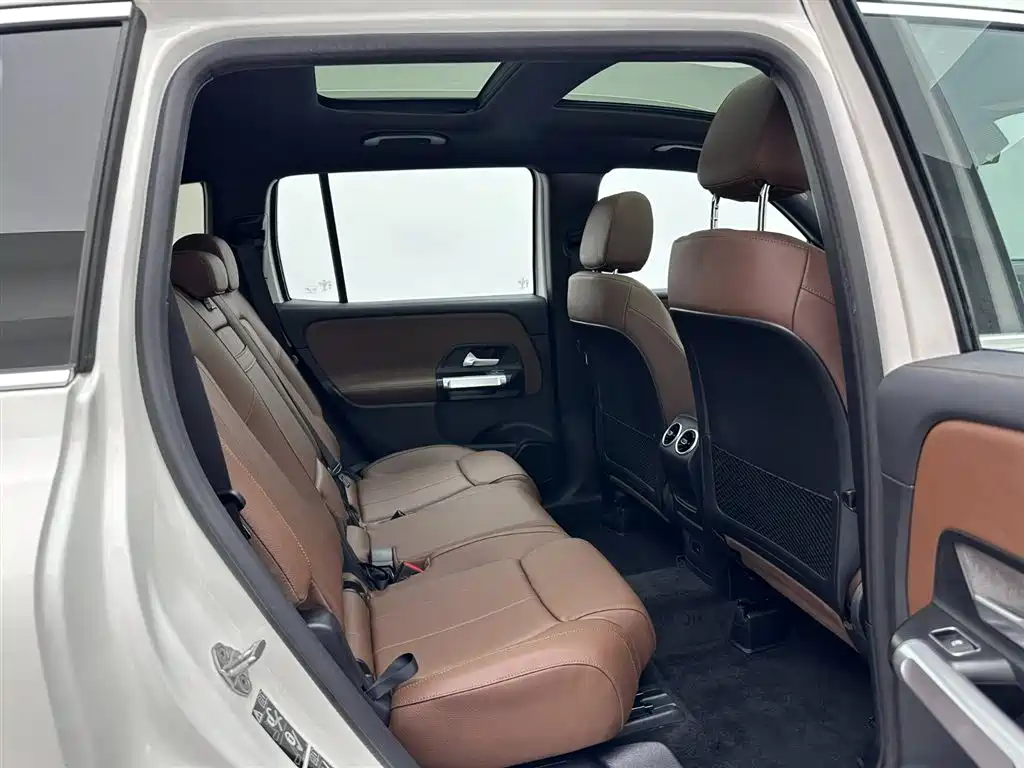 Mercedes-Benz GLB 2023 GLB 200 Style фото 21