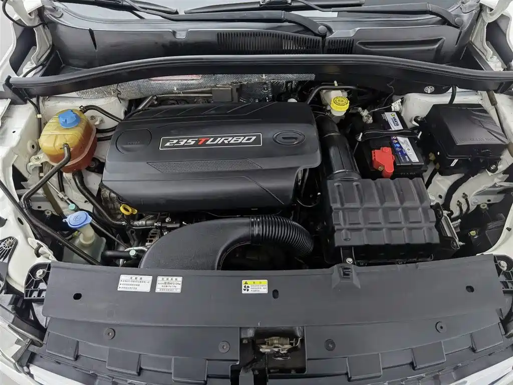 GAC Trumpchi Trumpchi GS4 2017 235T G-DCT 2WD Luxury фото 6