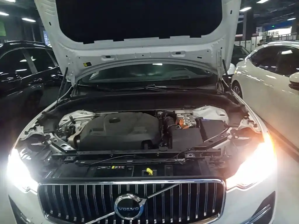 Volvo XC60 Plug-in Hybrid 2024 2024 T8 PHEV Long Range AWD Smart Elegance Luxury Edition