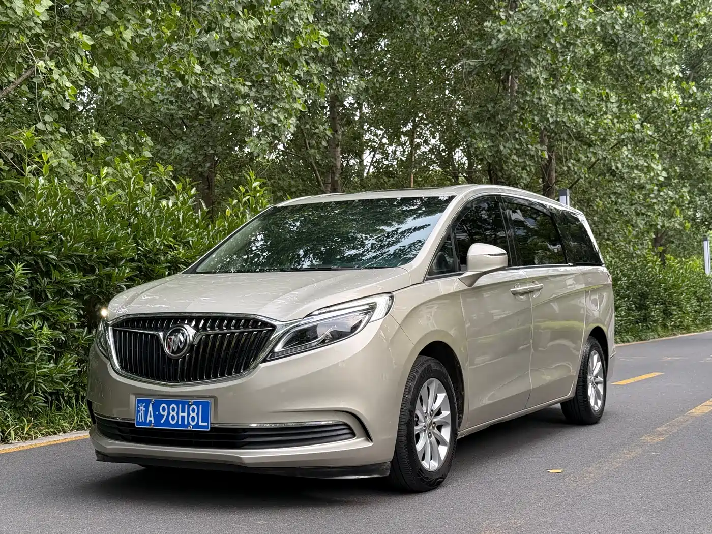 Buick GL8