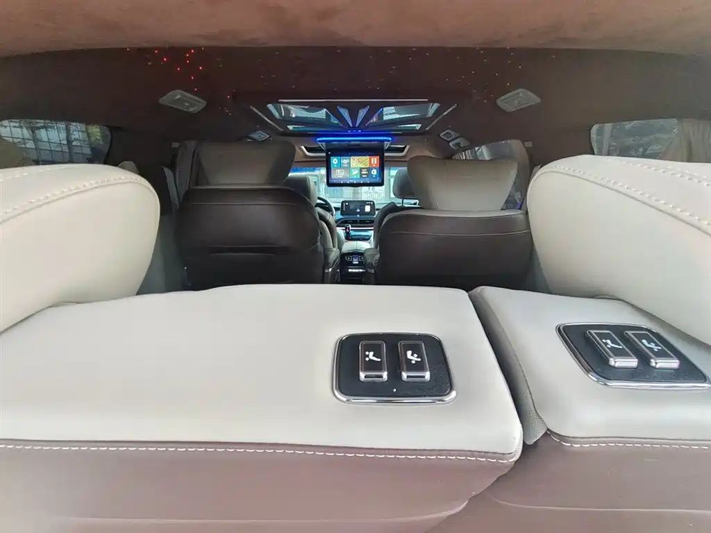Buick GL8 2021 Land Business Class 652T Smart Luxury фото 11