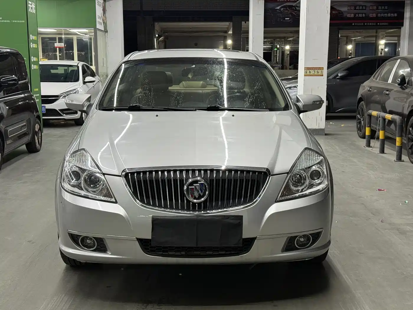Buick Excelle 2011 1.6LX-MT фото 2