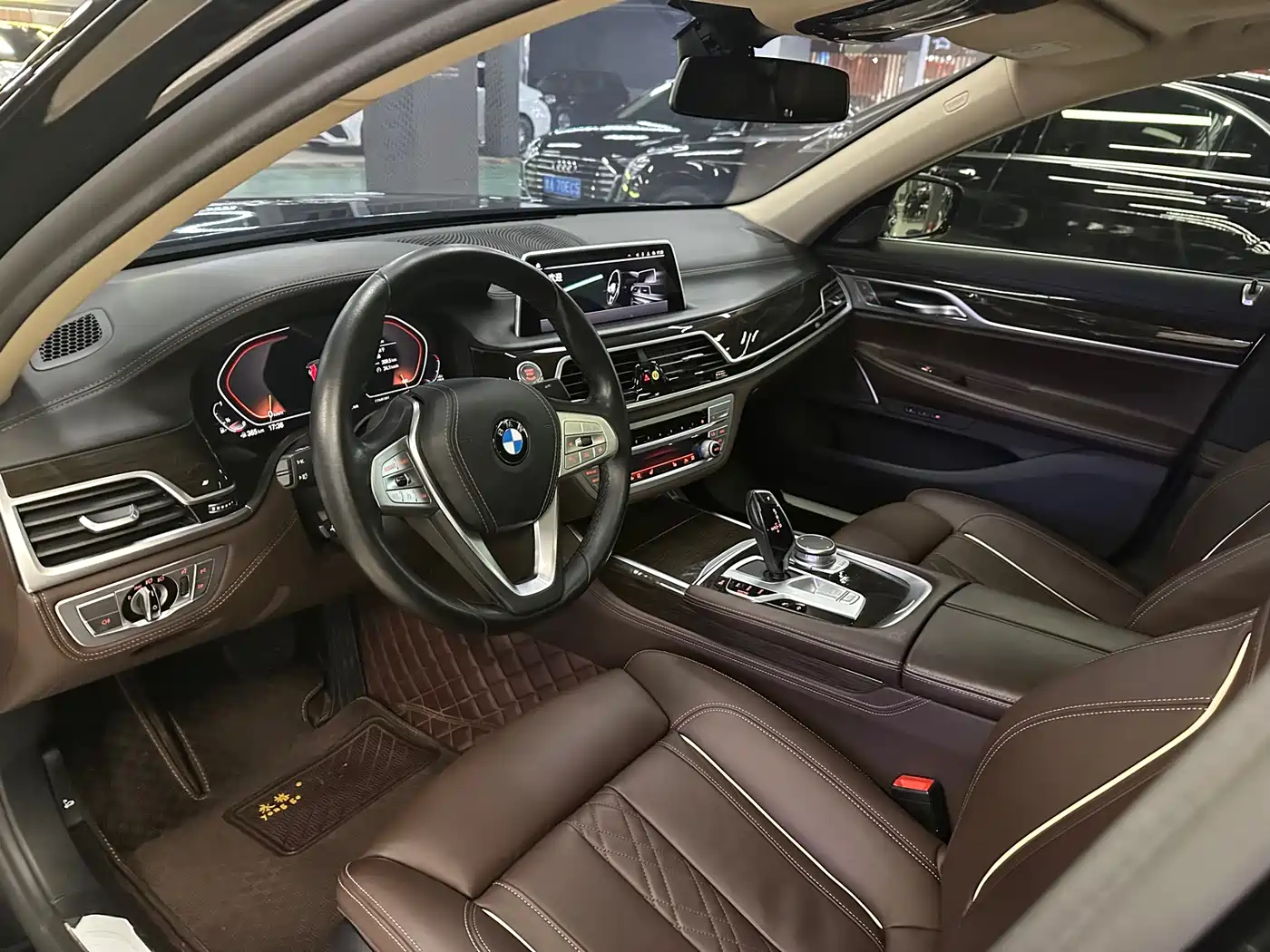 BMW 7 SERIES