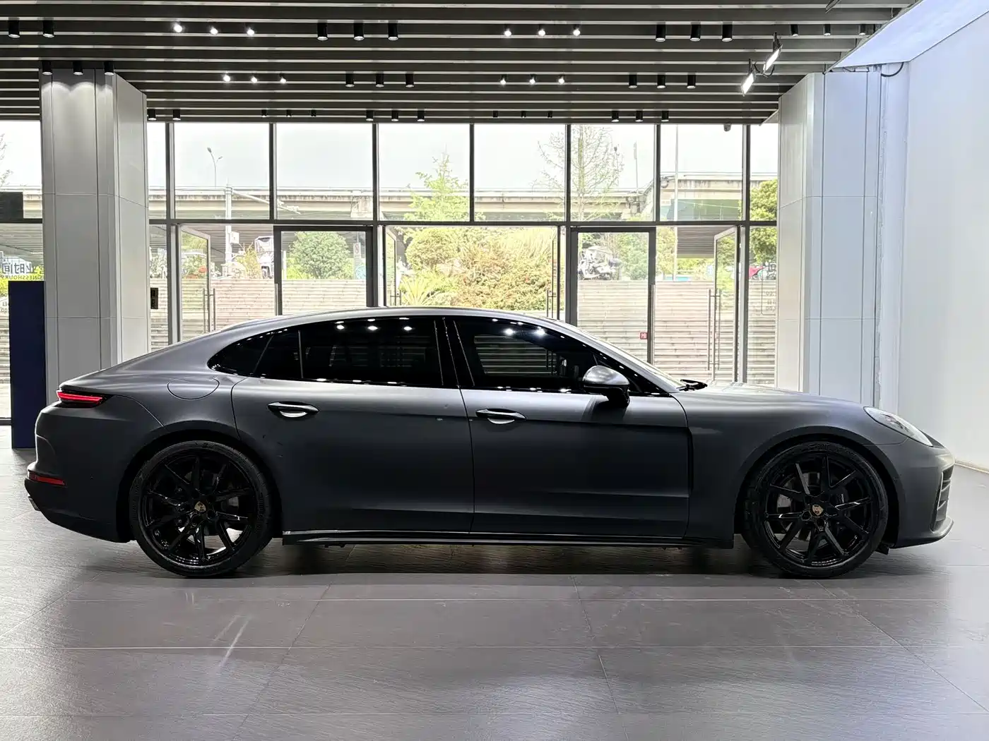 Porsche Panamera 2024 Panamera Executive Long Wheelbase 2.9T фото 7